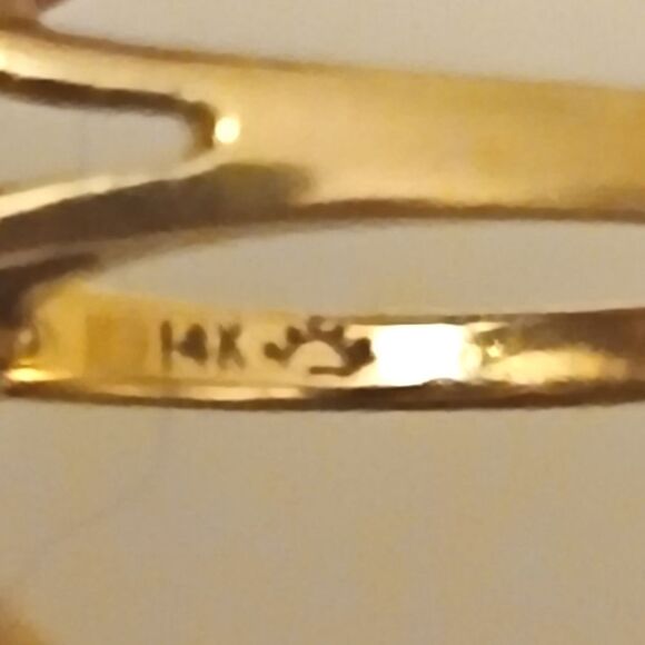 14k marquise shaped diamond and blue sapphire ring size 7 - Picture 7 of 8